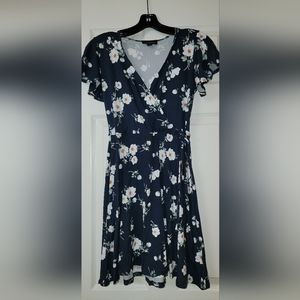 Fortune & Ivy Navy Floral Dress Sz S